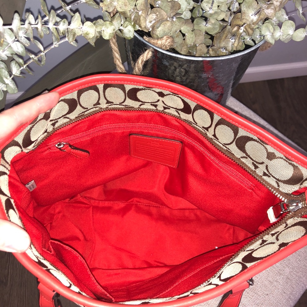 NWT Coach Shoulder Bag - Picture 7 of 8